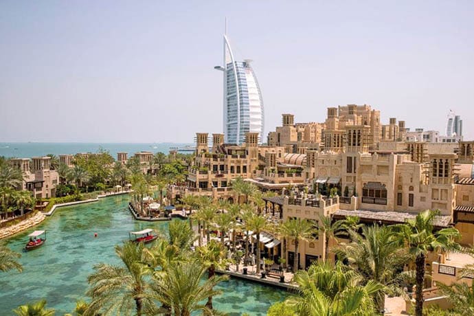 hoteli na plaži u Dubaiju 9