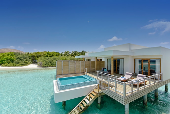 Dhigali Maldives vila na vodi