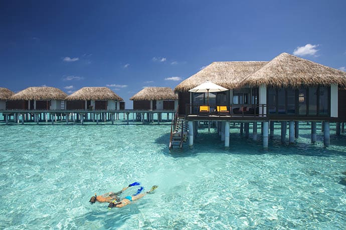 Velassaru Maldives vila na vodi
