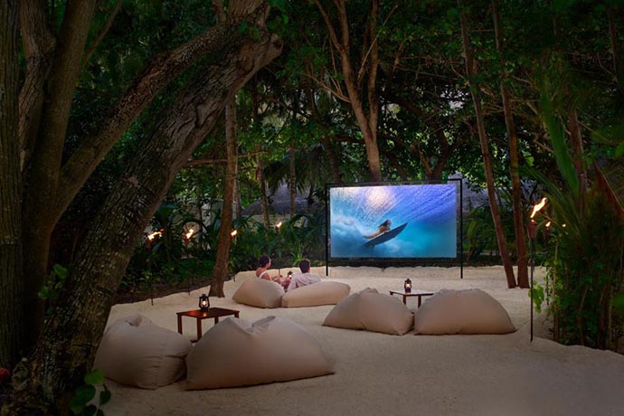 Anantara Veli Maldives Resort film pod zvezdama