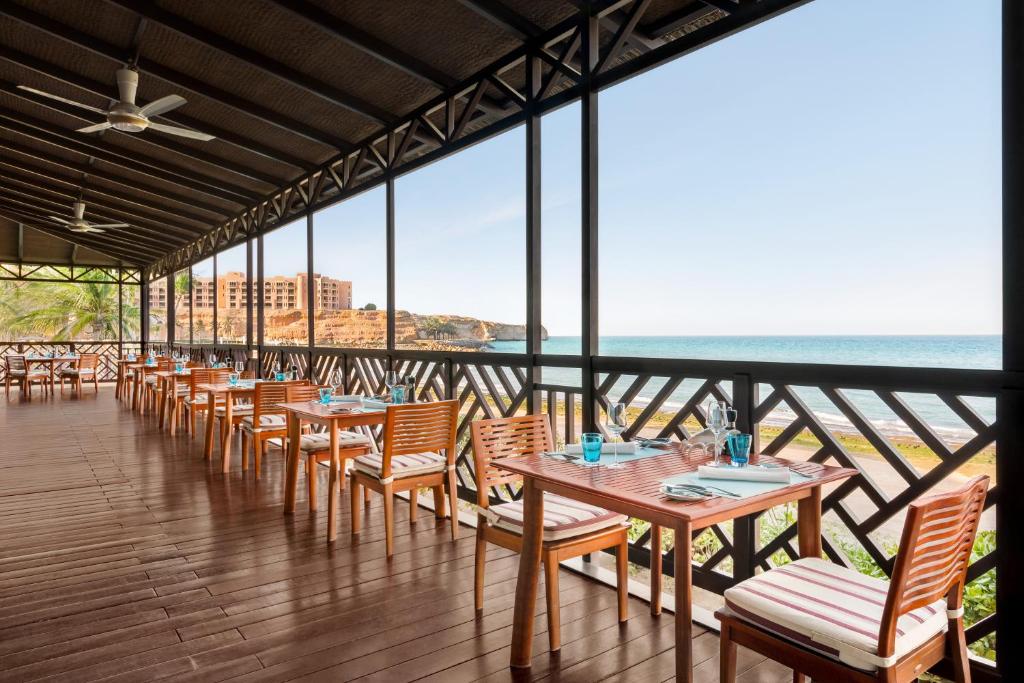 Resotran sa pogledom u Shangri-La Barr Al Jissah, Muscat