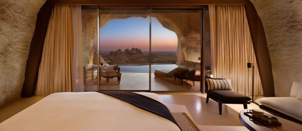 One-Bedroom Mountain Cave Suite