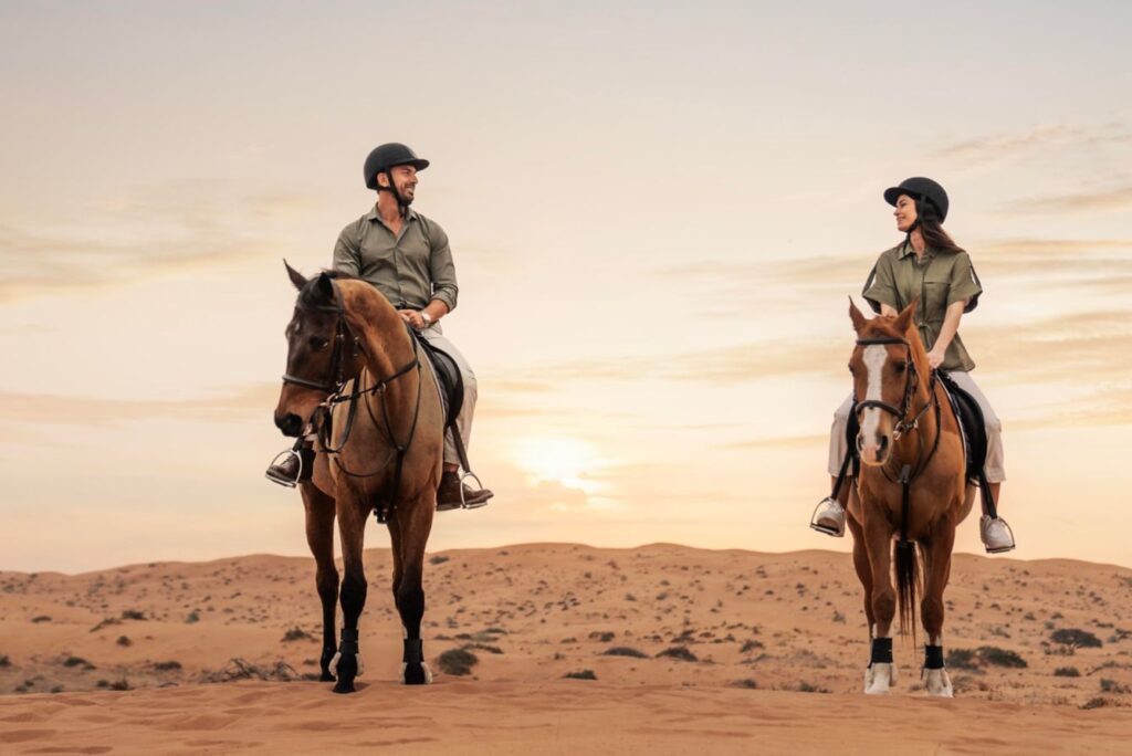 Jahanje konja u The Ritz-Carlton Ras Al Khaimah, Al Wadi Desert