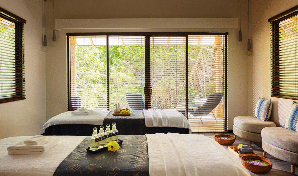 NH Collection Maldives Havodda Resort spa centar