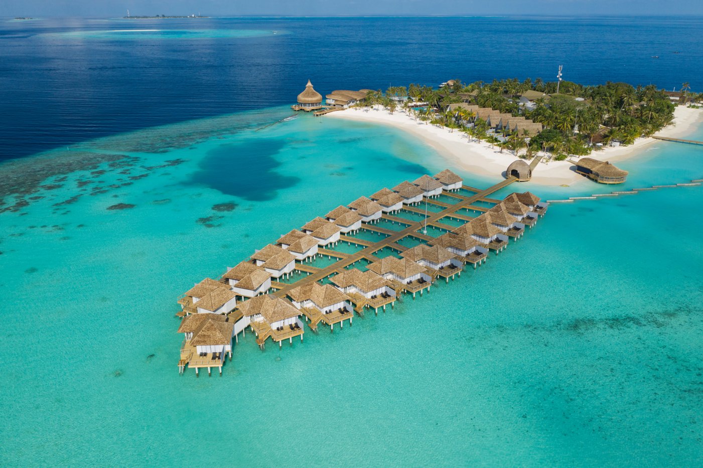 outrigger-maldives-maafushivaru-resort