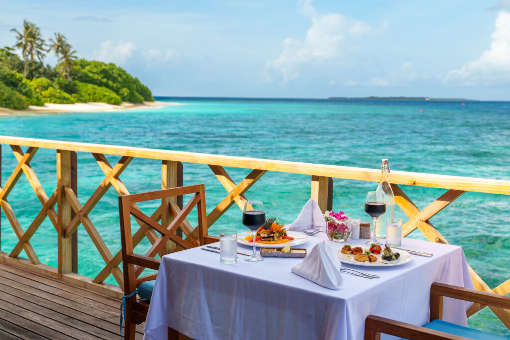 Reethi Faru Resort restoran 2