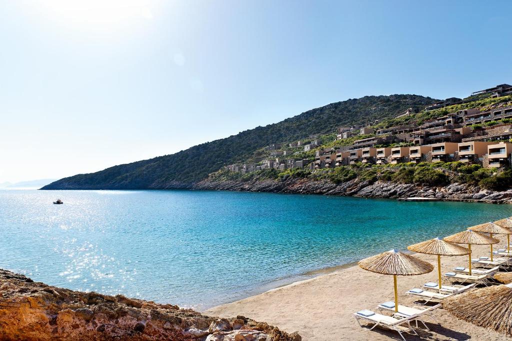 Daios Cove more