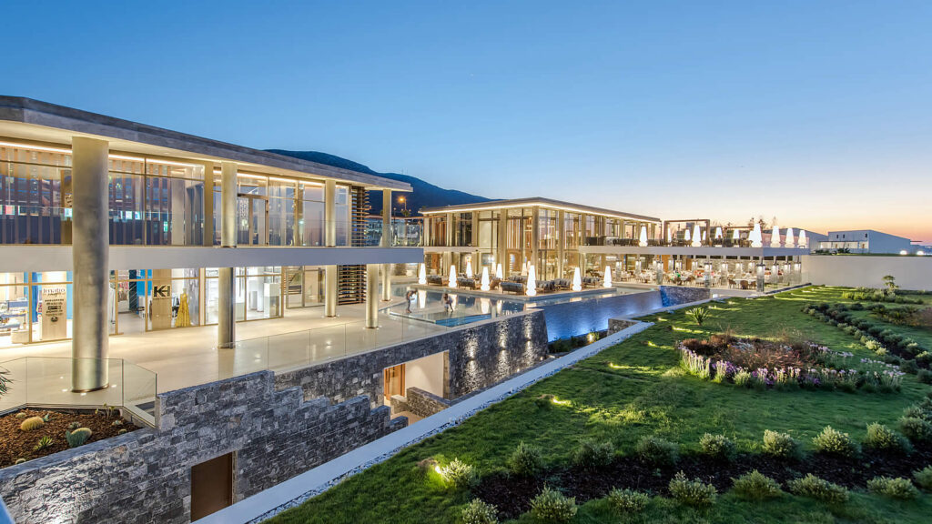 Nana Princess Suites