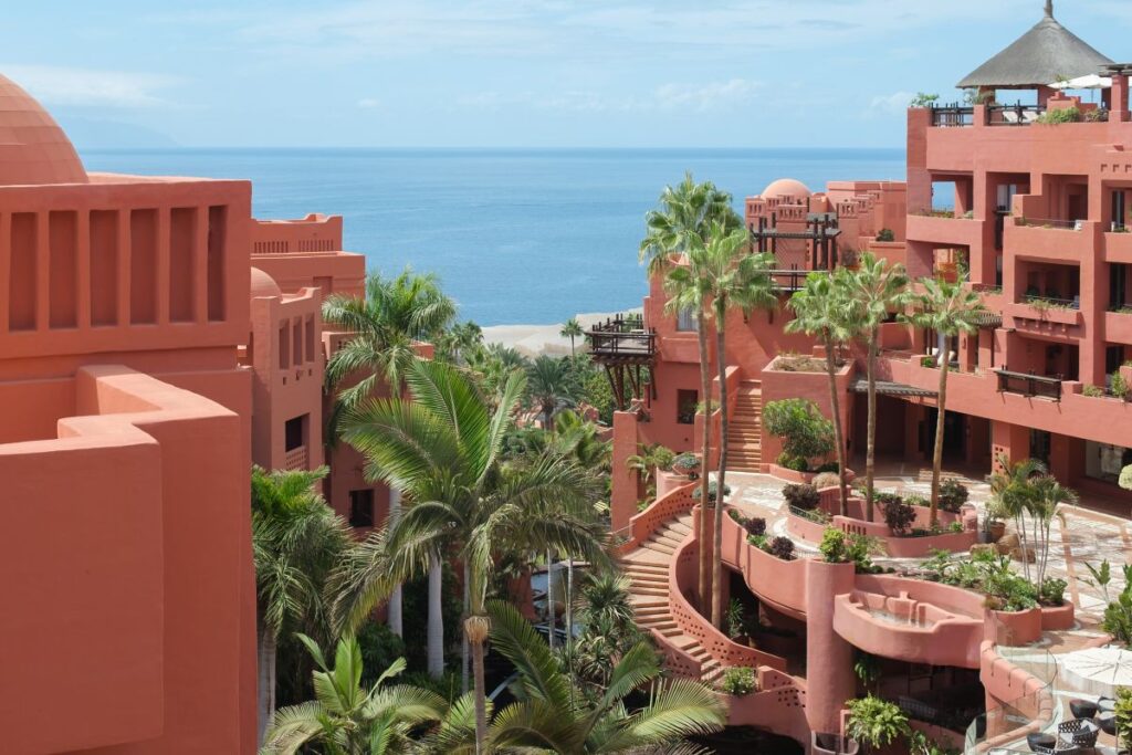 The Ritz-Carlton