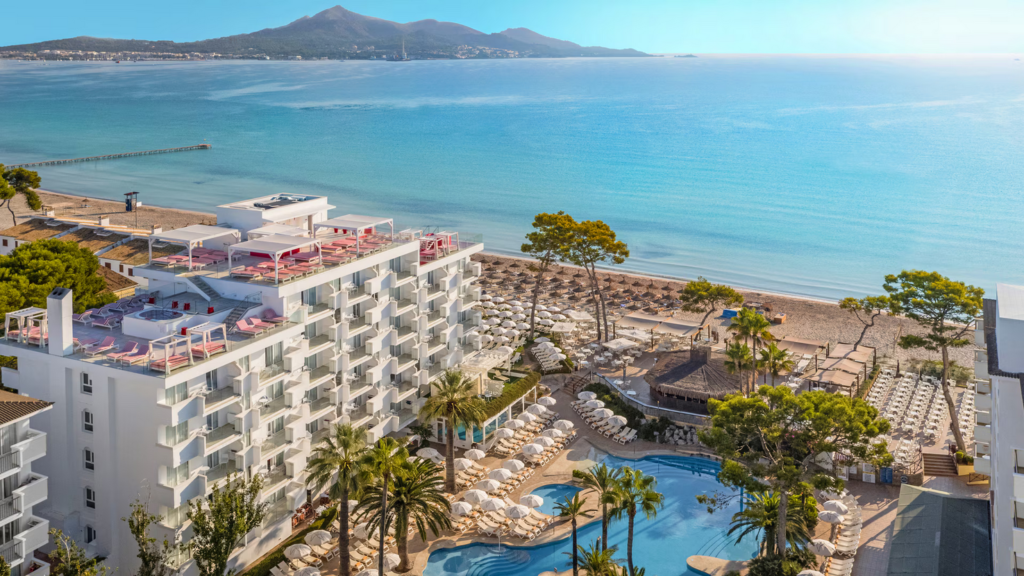 Iberostar Waves Alcudia Park bazen