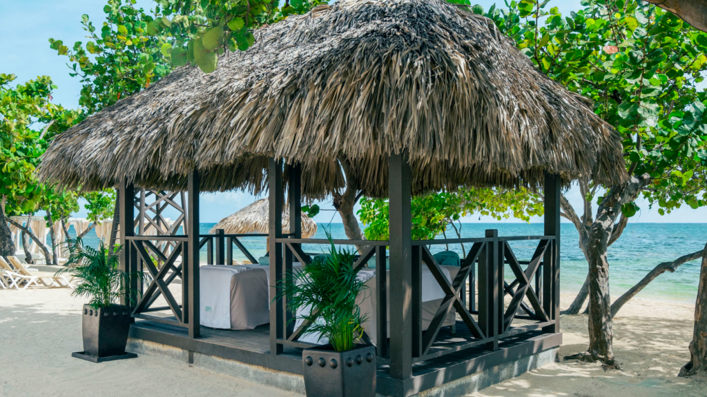 Iberostar Waves Rose Hall Beach spa