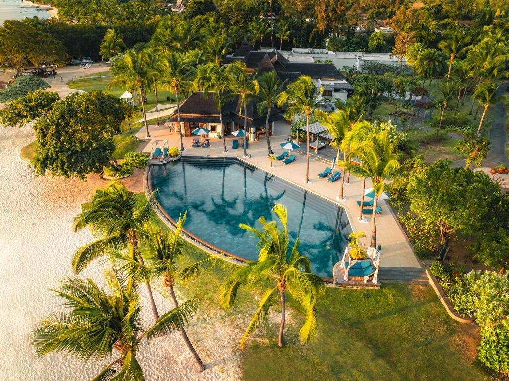 Maradiva Villas Resort & Spa